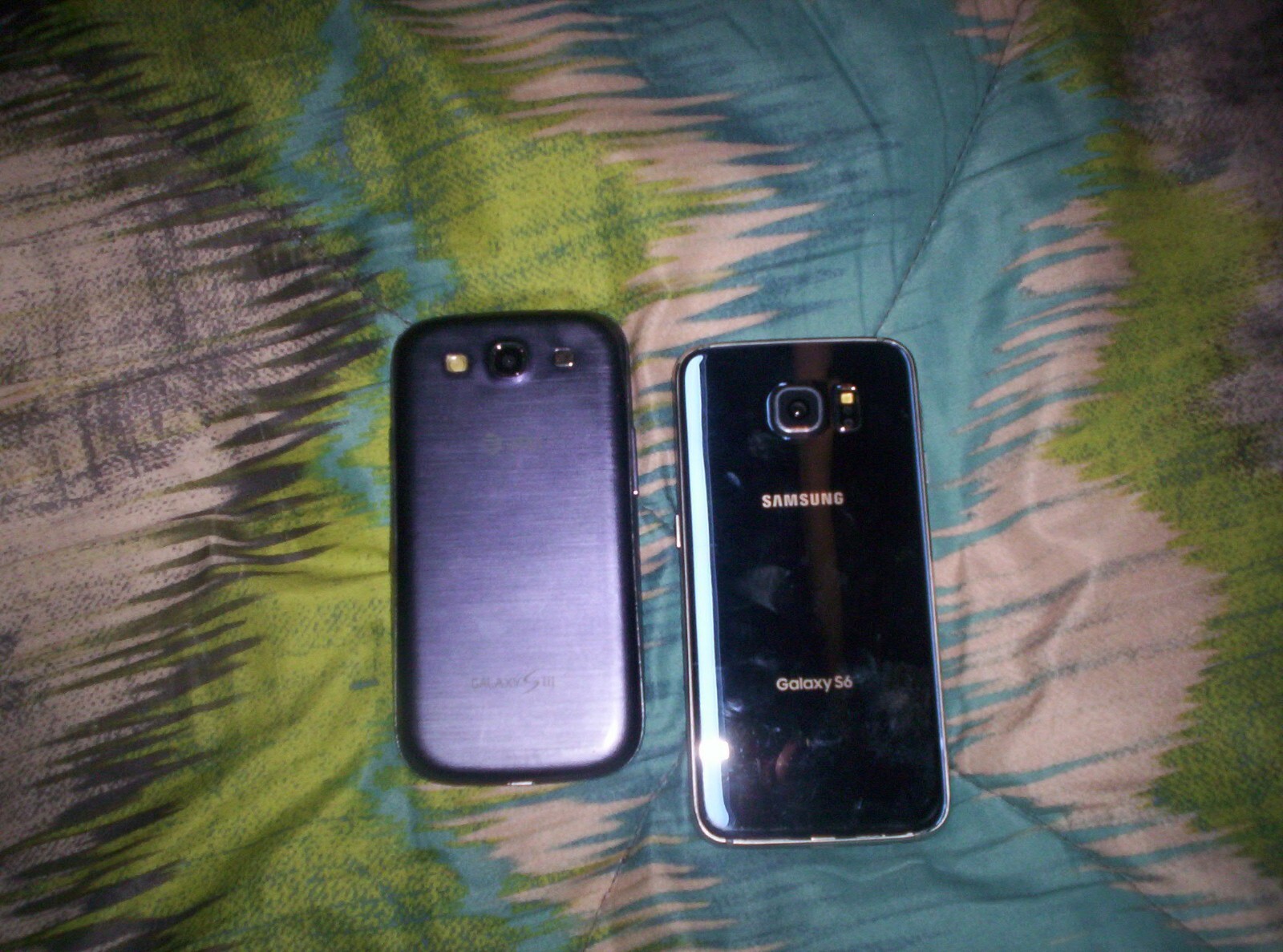 3 SAMSUNG DUMMY smartphones galaxyS111 & galaxyS6...not real phones