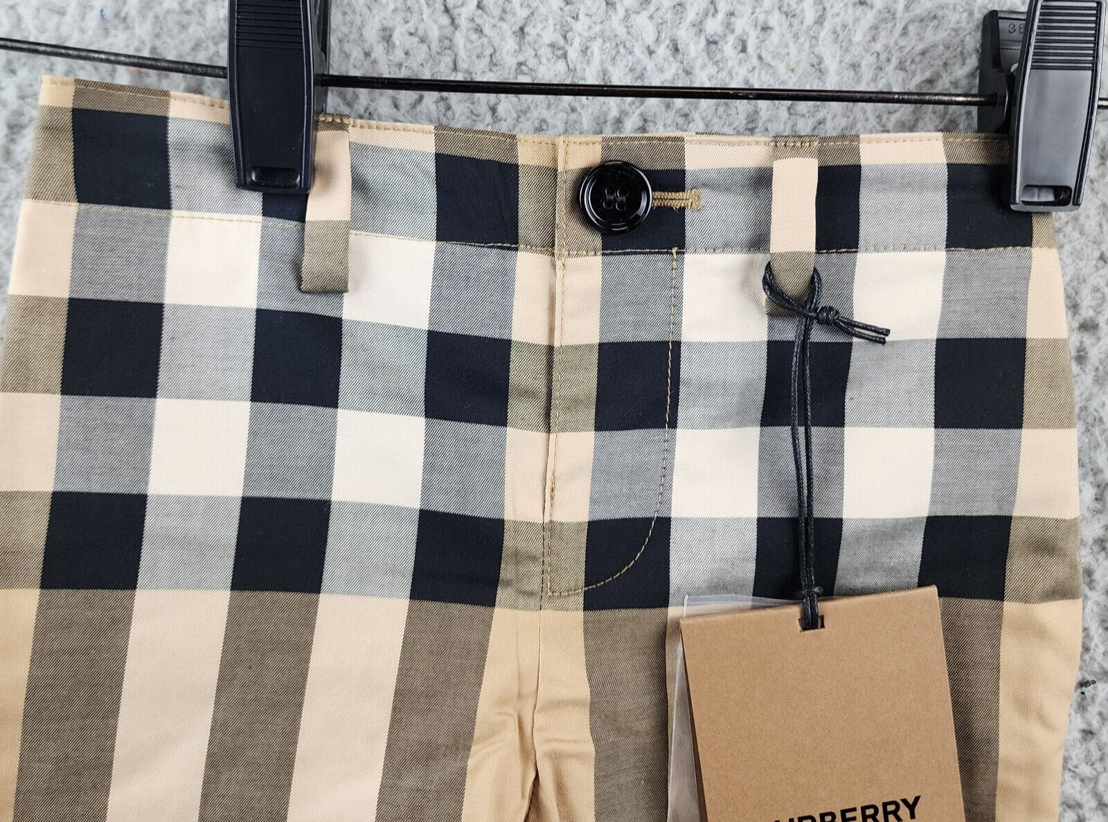 Burberry Royston Checked Stretch Shorts Baby Boys 12M Beige Multi Button Front - Picture 2 of 12