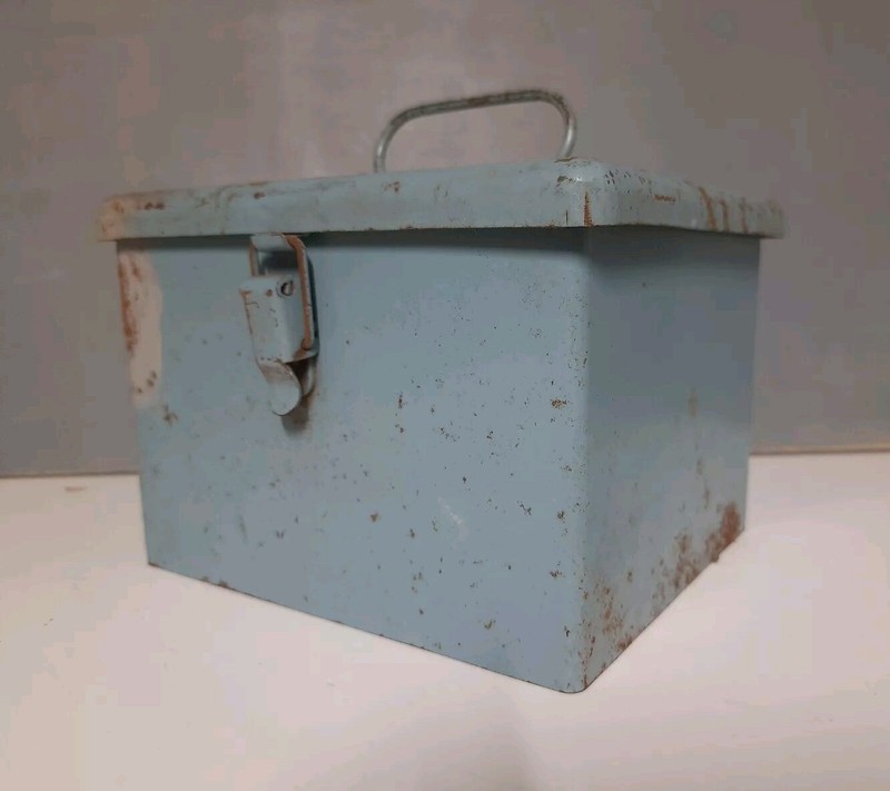 Ancienne Boite Ã  Pharmacie Edf-Gdf En TÃ´Le - Vintage AnnÃ©Es 70 80