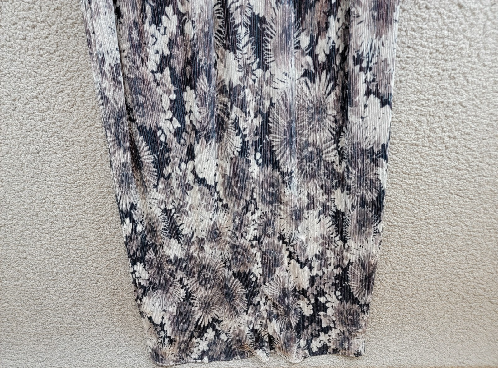 Ramy Brook Estelle Metallic Gown Women's 2 Dove Grey Floral Back Zip Closure - Picture 12 of 17