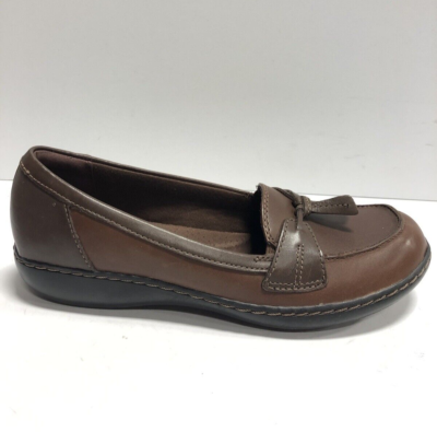 Clarks Women s Ashland Bubble Loafer Brown Size 9N eBay