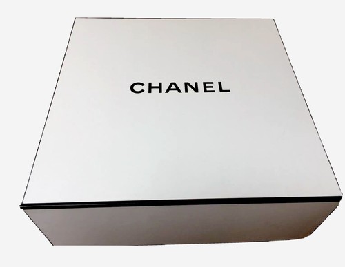 CHANEL Gold Sleeves / Cover Black & White Empty Gift Box Size