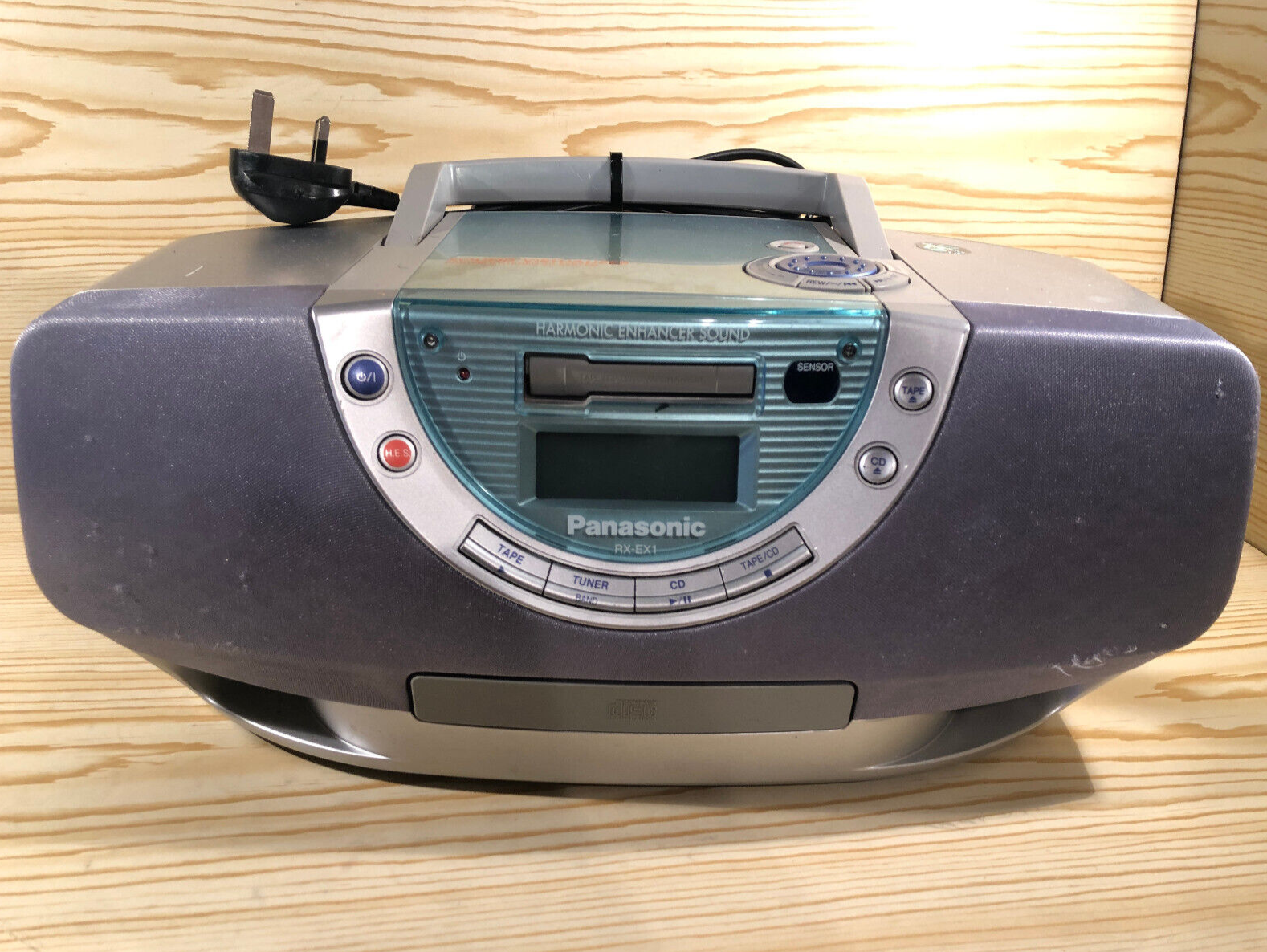 Panasonic  ポータブルステレオ　CD システム　RX-EX1 Vintage Early 1990s Panasonic RX-EX1 Sound Virtualizer