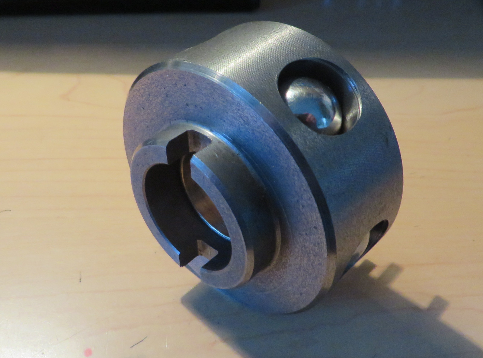 Garlock Roof Warrior Eaton HydrostaticTransaxle Pump Roto Ball Series 851