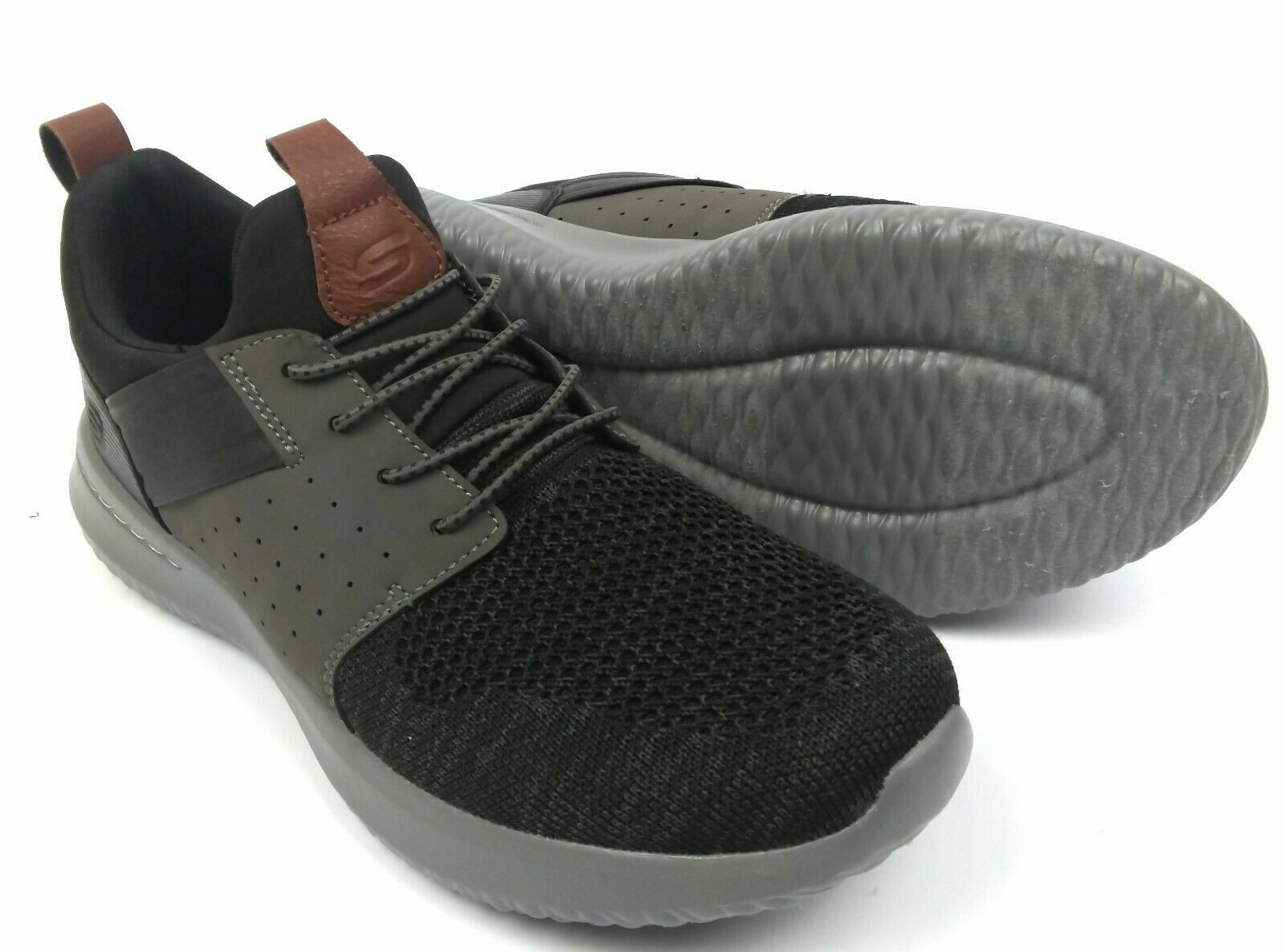 Skechers Men's Classic Fit Sneakers with Air-Cooled Memory Skechers Men's Classic Fit Sneakers with Air-Cooled Memory