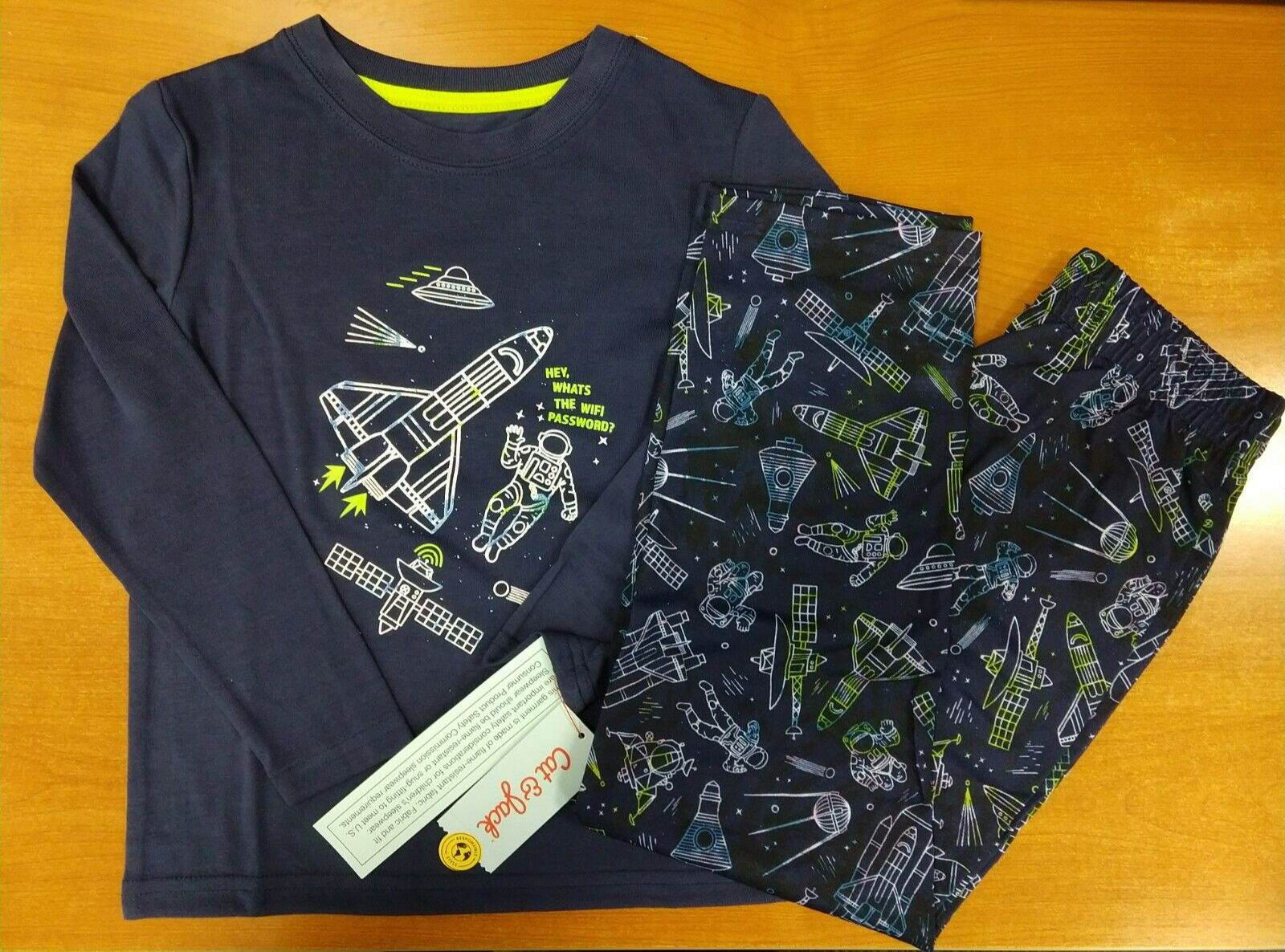 Cat & Jack Boys' 2 Piece Space Pajama Set Navy XS 4/5 (9957