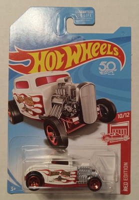 Hot Wheels 2018 Target Red Edition #10/12 32 Ford
