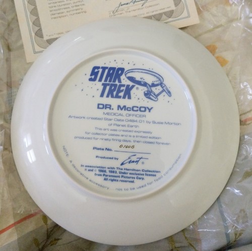STAR TREK DR. MCCOY # 0100B &  SULU # 3038K ORIGINAL SERIES PLATES