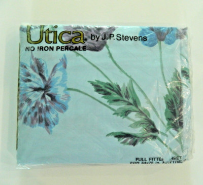 VTG. NIP Utica by J.P. Stevens No Iron Percale Blue Floral Full Fitted Sheet