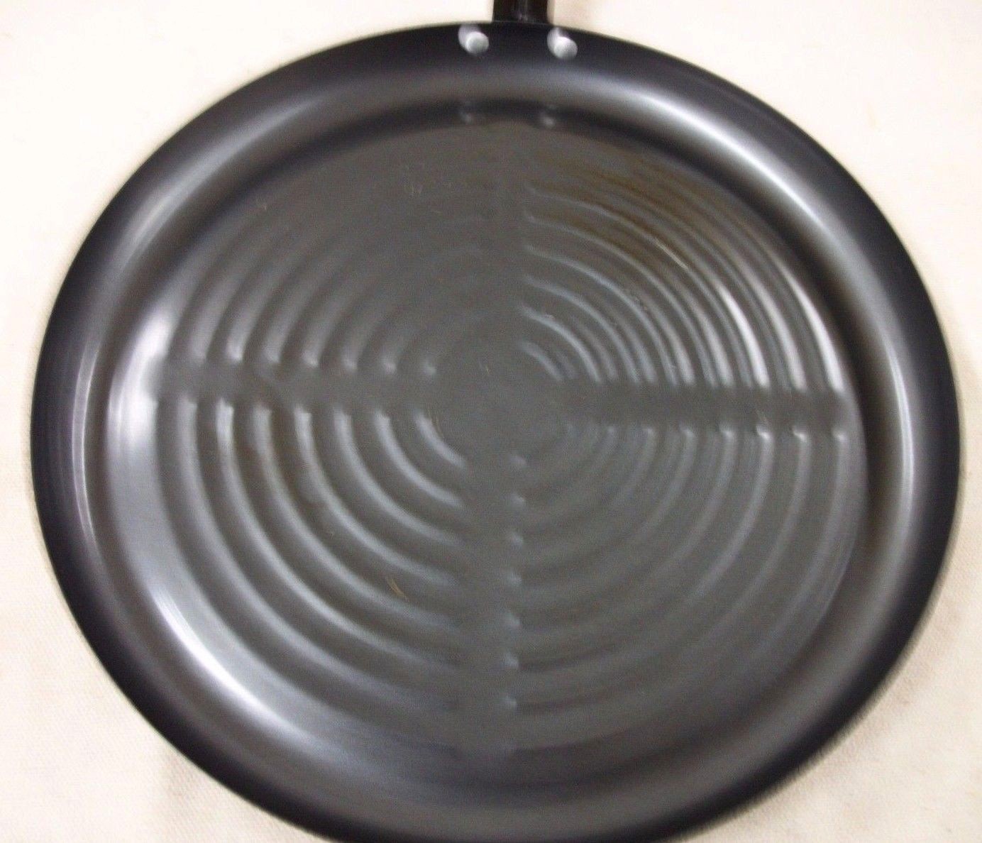 Round Enamel Non-stick 12