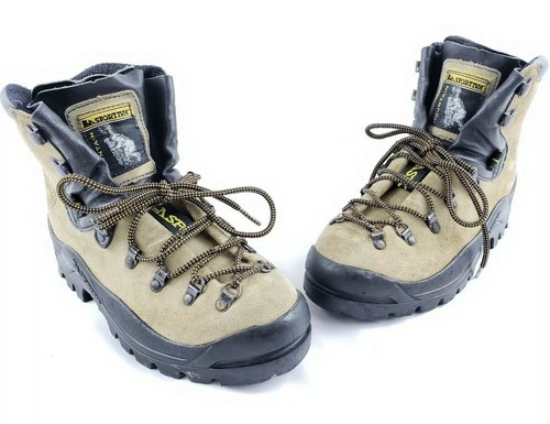 LA SPORTIVA - マッドロック ヘイワイヤー us6.5 LA SPORTIVA - マッドロック ヘイワイヤー us6.5の通販 by shop