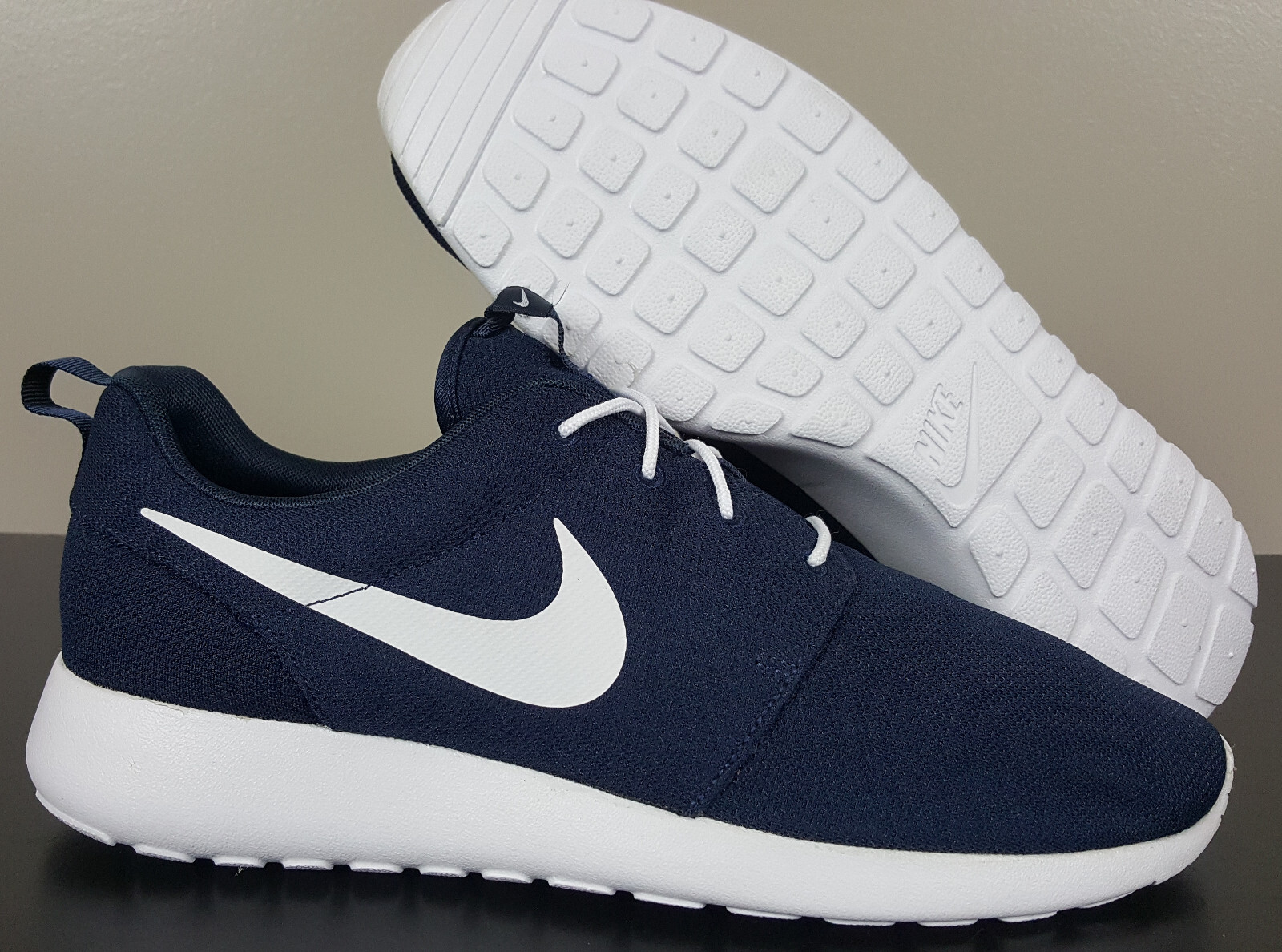 nike roshe one navy
