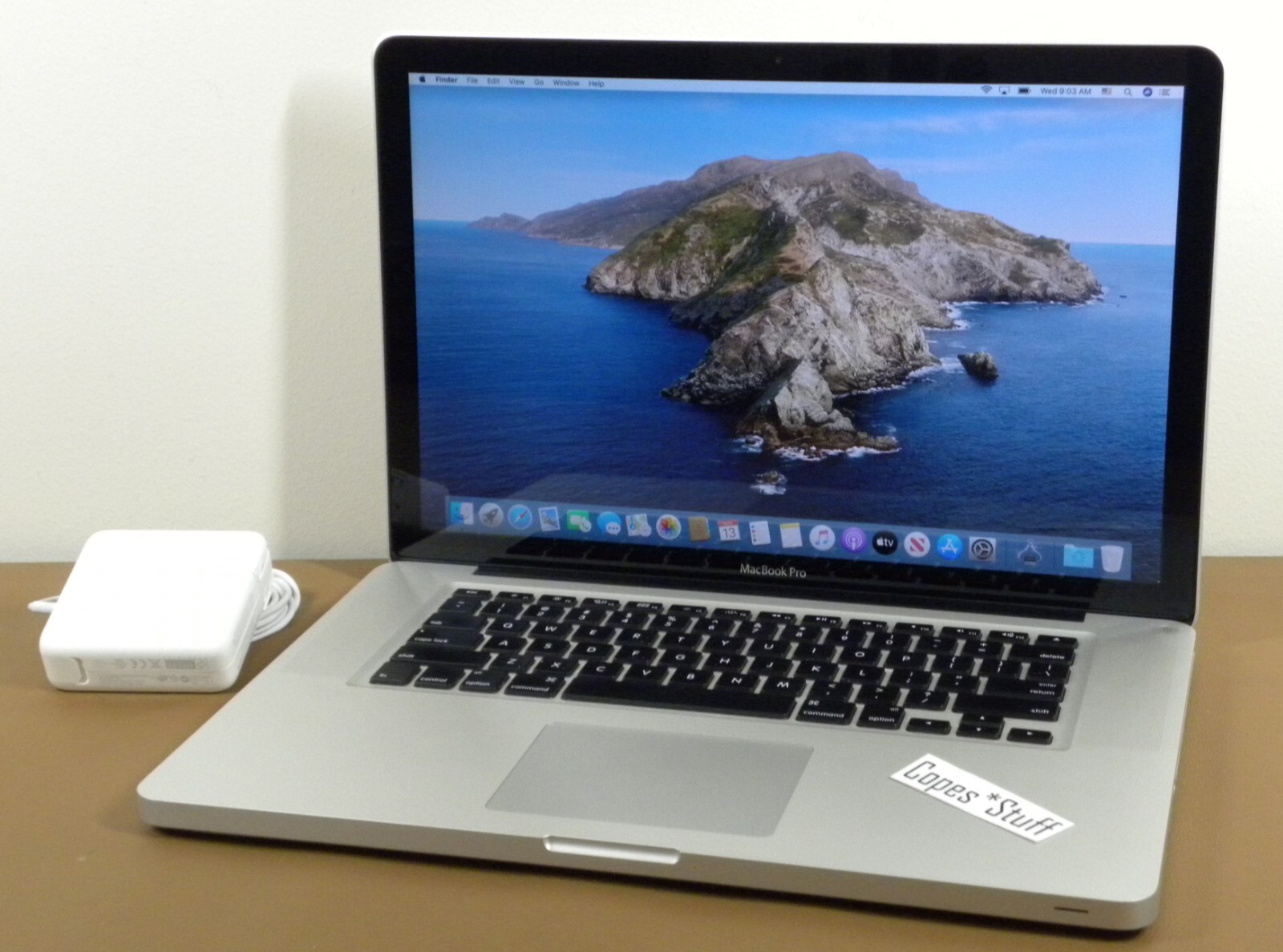 中古　MacBook　Pro　A1286　　8GB　通電します　底面カバーと本体止めネジ欠品　　本体止めネジ欠品　詳細不明　ジャンク品 Apple MacBook Pro A1286OS 10.6.3付き入荷待ち | 中古パソコン
