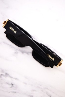 Pre-owned Versace Ve4465 Gb1/87 Sunglasses Men's Black/dark Grey Rectangle Shape 53mm In Gray