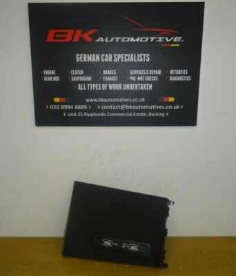 GENUINE MERCEDES GLE W166 USB CONNECTION TWO PORTS USB HUB & TRIM A1728202000