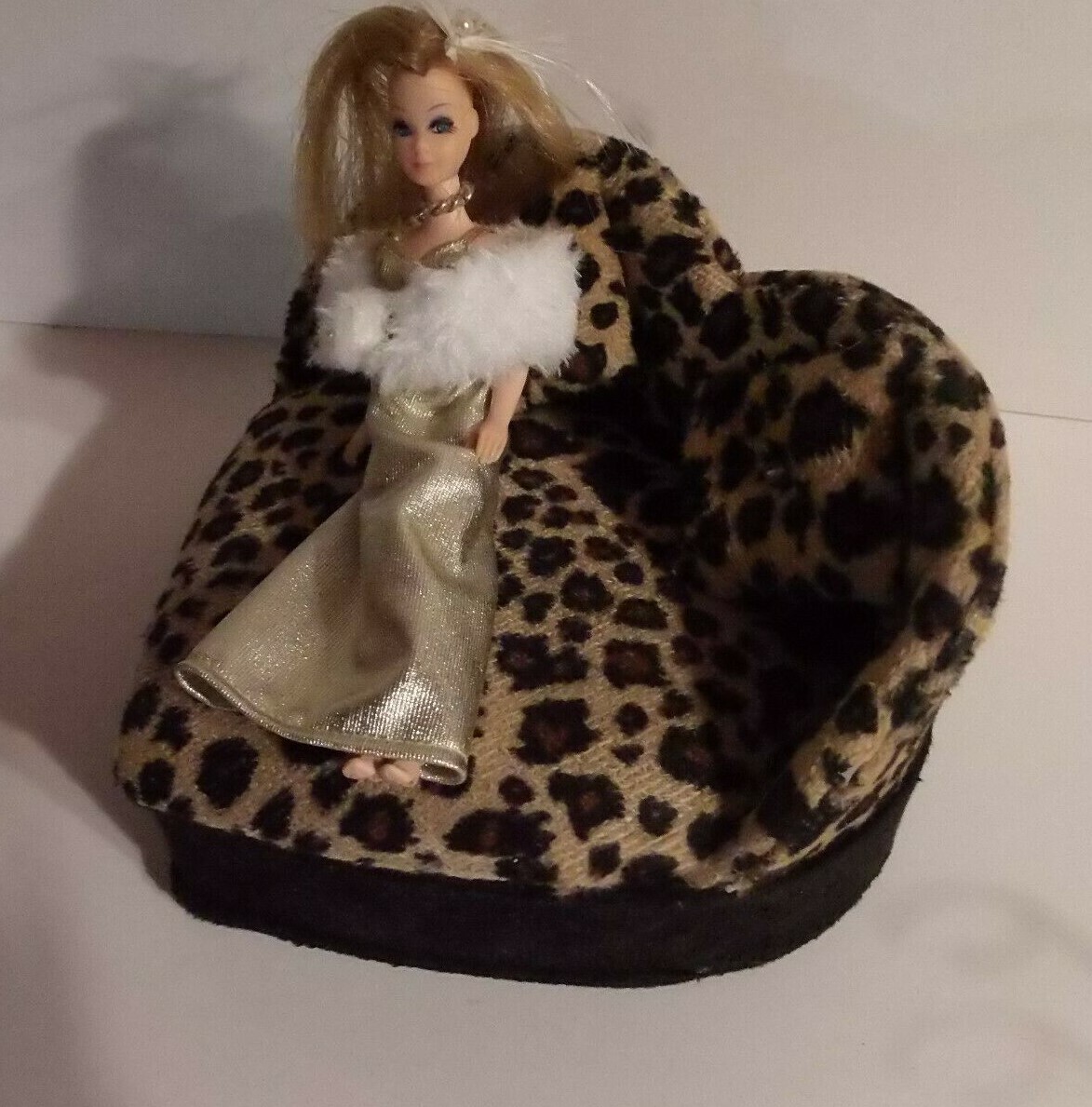 OOAK Heart Shaped Sofa For Topper Dawn & 6in. Dolls Leopard Print Display Couch