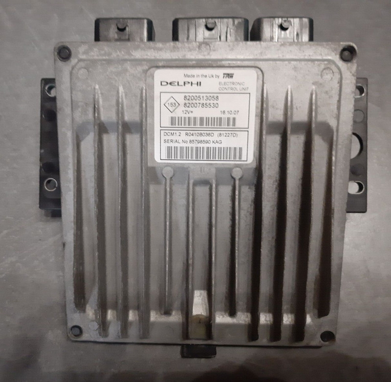 Calculateur Delphi Ref 8200513058  ( 54r )