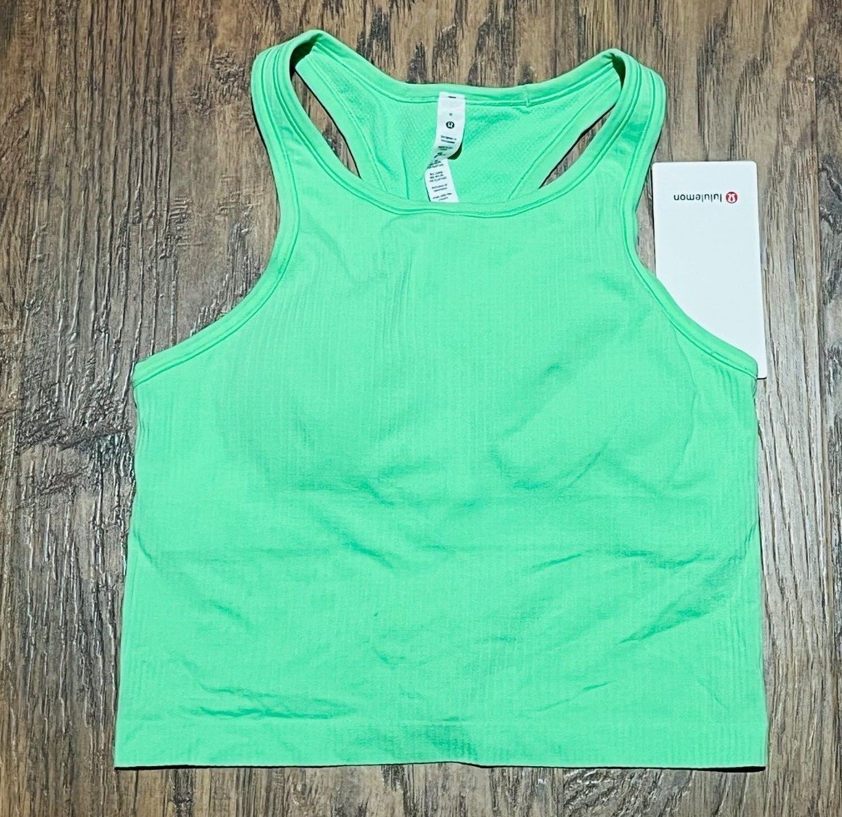 lululemon - 【新品タグ付き】lulu lemon トップス Lululemon Front Zip Mock-Neck Tennis Tank Top - Scream Green