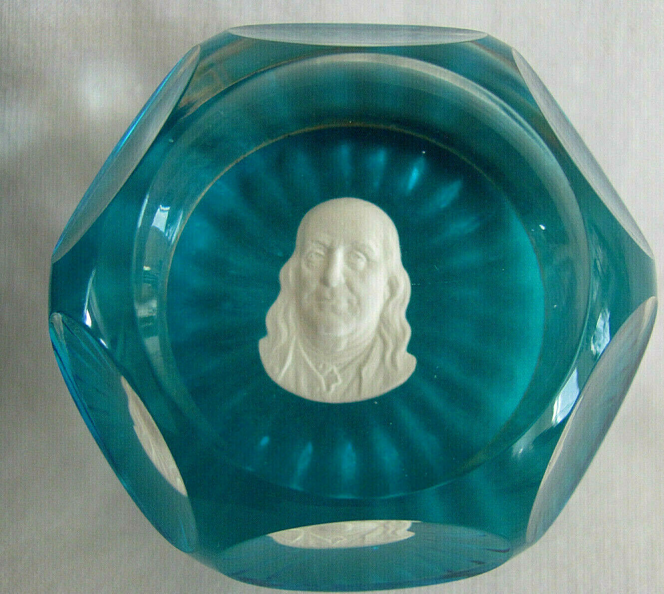 VINTAGE SULFIDE PAPERWEIGHT WITH BENJAMIN FRANKLIN CAMEO Hallmarked 
