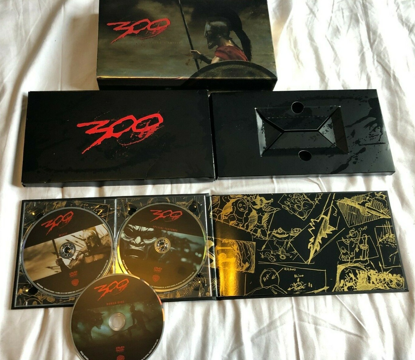300 (DVD, 2008, Limited Collector's Edition) 3-Disc Set w/ Box and Book VG 300 (DVD, 2008, Limited Collector's Edition) 3-Disc Set w/ Box and Book VG