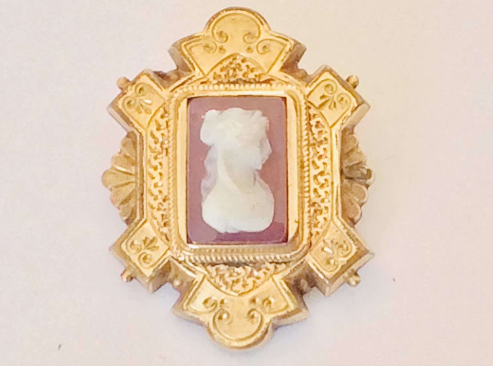 Antique Victorian Genuine Shell Cameo Rolled or Gold Filled Brooch Pin