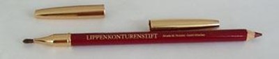 RICARDA M Cremiger Lippenkonturenstift Rubin Rot