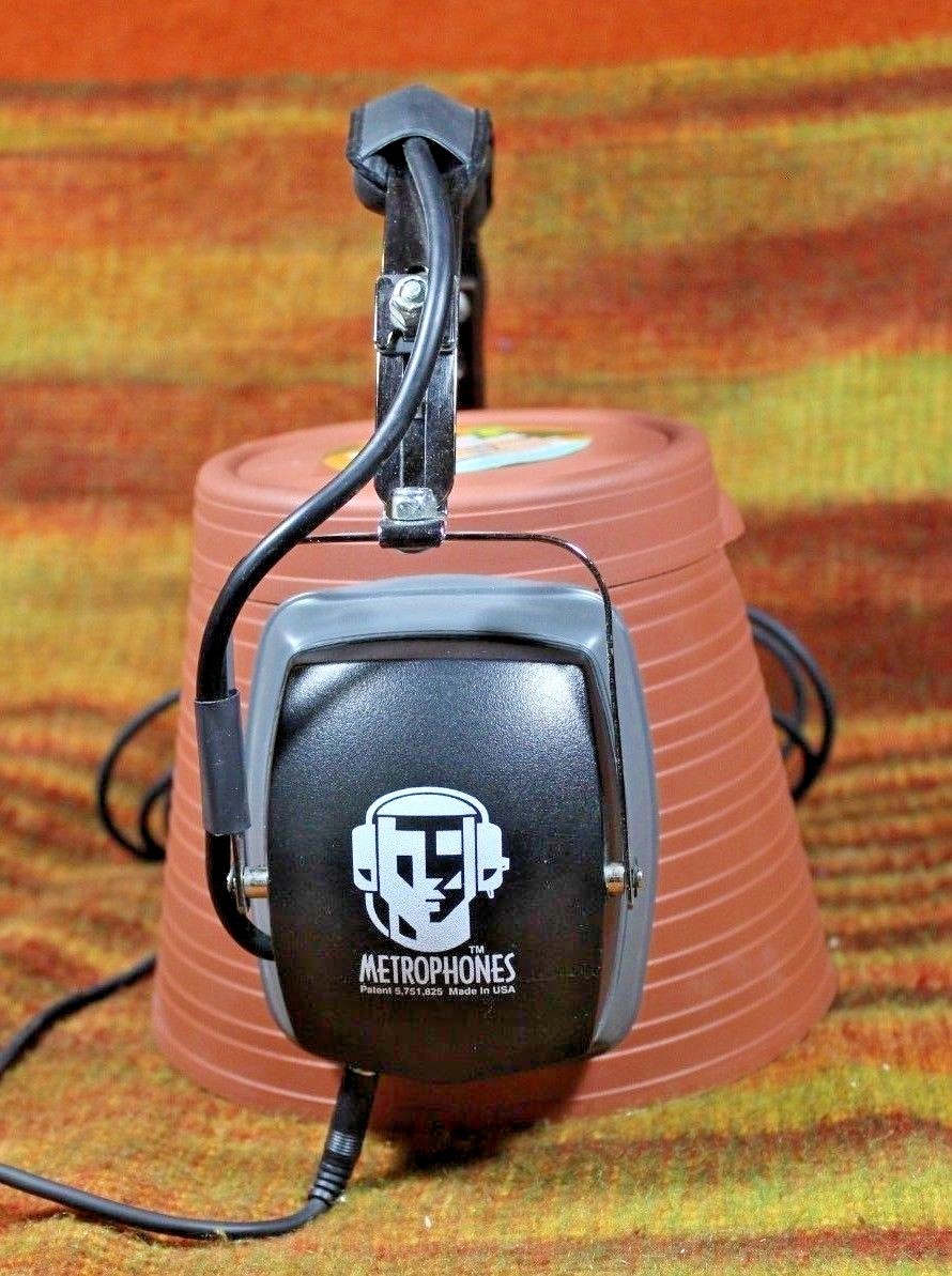 Metrophones Isolation Headphones with Metronome