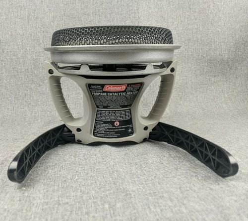 Coleman 3000 BTU Propane Catalytic Heater - Model 5038 - Camping - Hunting