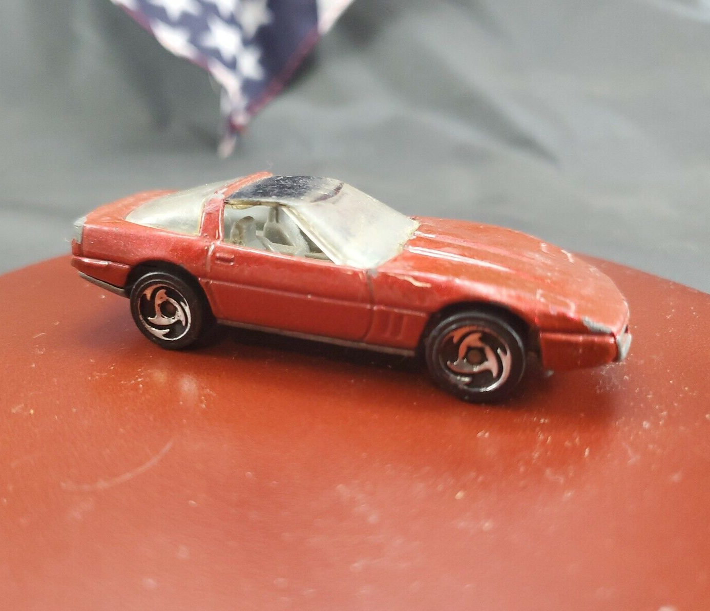 80's Corvette 1982 1/64 Diecast Free Shipping!!!