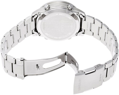 Pre-owned Casio 2017 Lineage Lcw-m600d-1bjf Radio Waves Solor Men's Watch In Box