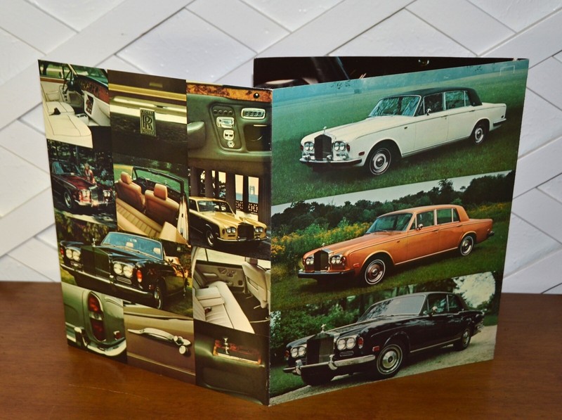 Vintage 1972 ROLLS ROYCE ADVERTISING BROCHURE FOLDER