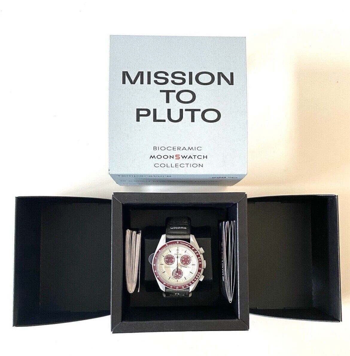 時計 Swatch OMEGA Mission to Pluto Omega Swatch MoonSwatch: Mission To Pluto Watch Review -