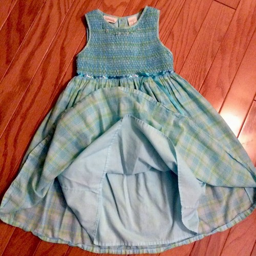 Lovely Smocked Aqua/Green Plaid Dress By YOUNGLAND...SZ: 6...