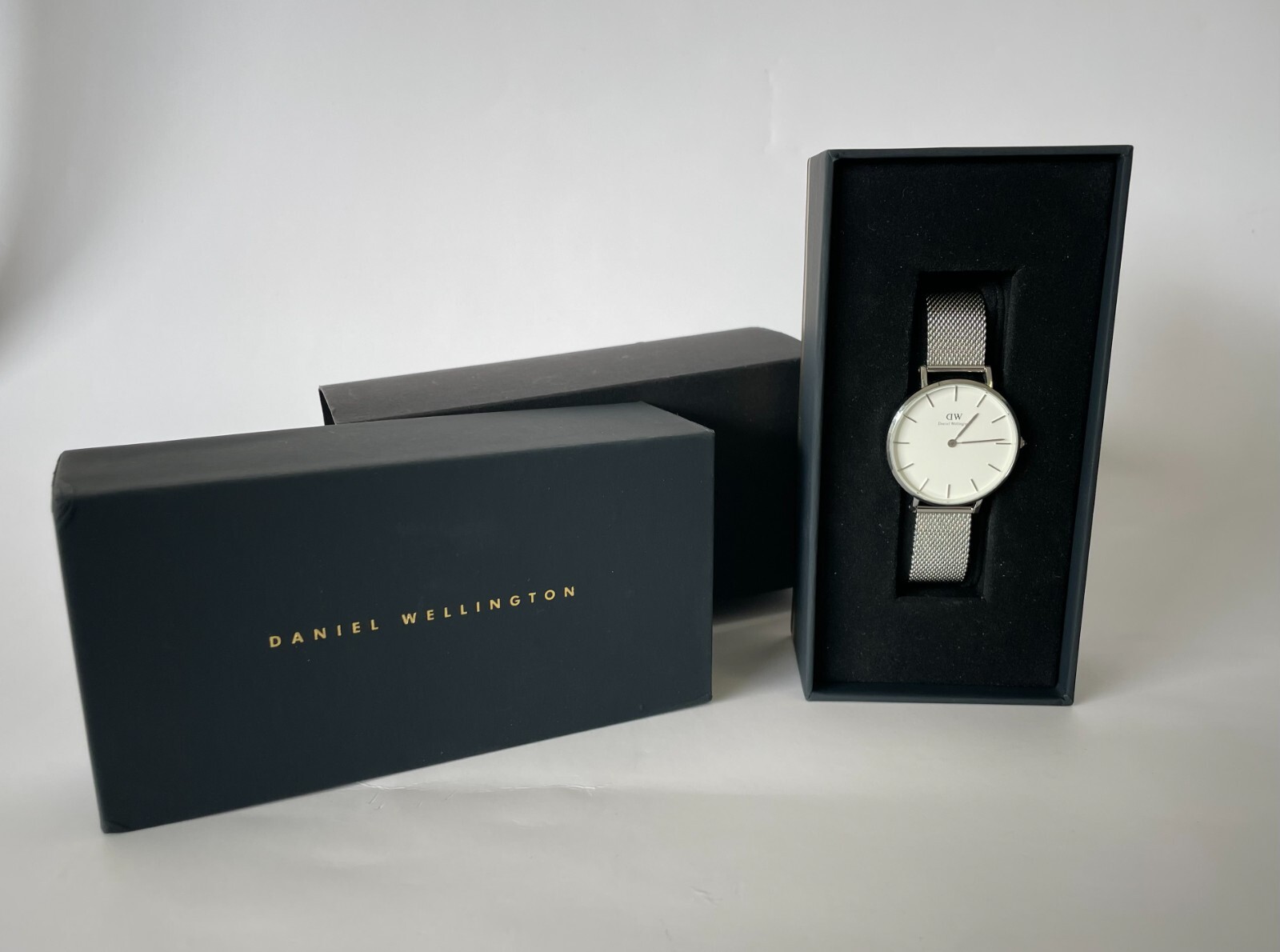 Daniel Wellington 腕時計 PETITE STERLING 32 DW00100164 Daniel Wellington Petite Sterling Watch Sterling Silver Mesh