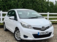 2013 Toyota Yaris 1.0 VVT-i TR Euro 5 5dr HATCHBACK Petrol Manual