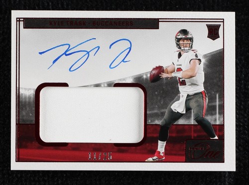 2021 Panini One Kyle Trask #9