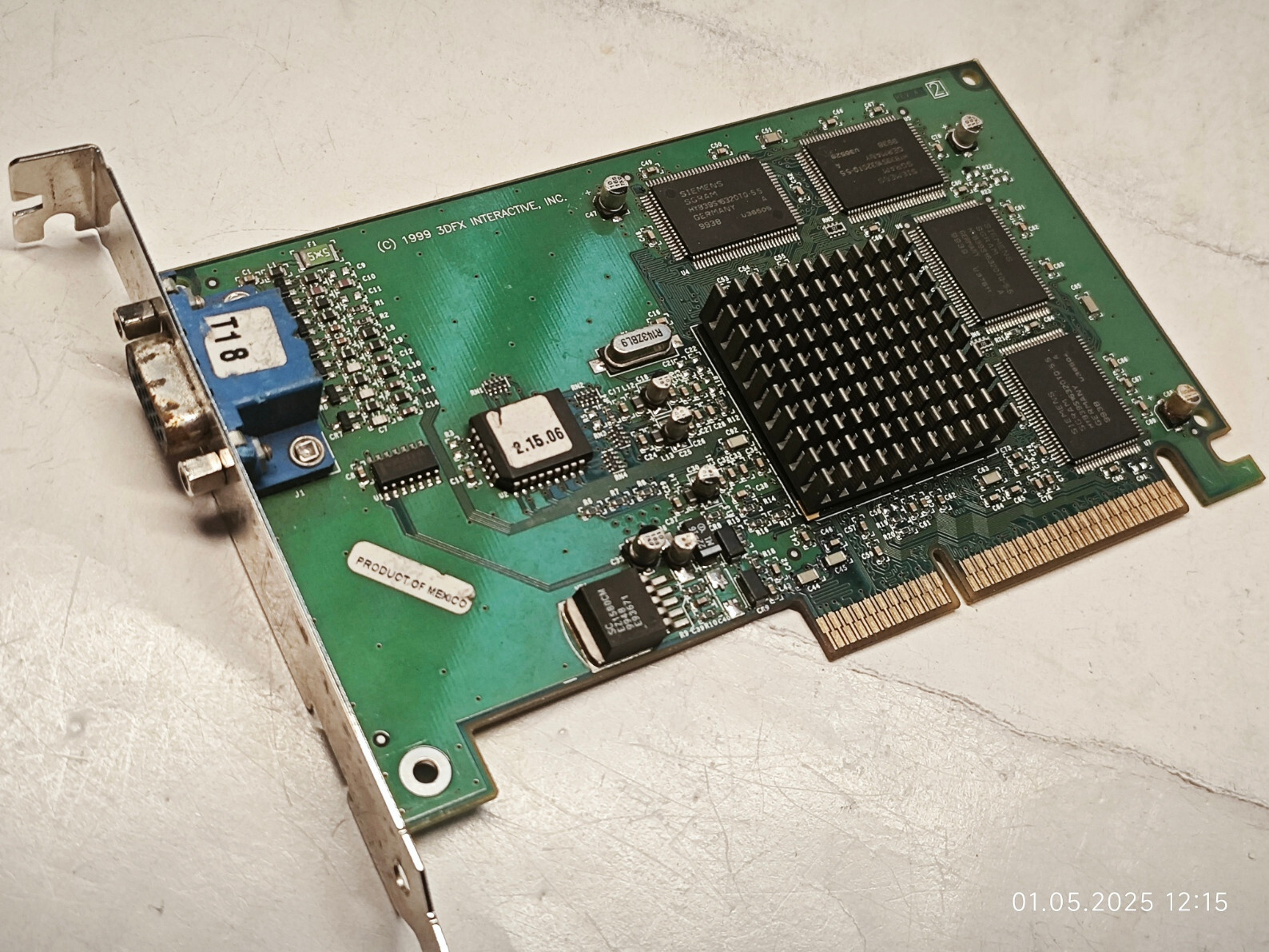 3dfx Voodoo3 2000 AGP 動作確認済 3dfx Voodoo 3 is now 20 years old! - YouTube