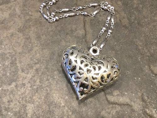 NEW Extra Long filigree heart necklace with beaded Chain 34” and Toggle Clasp