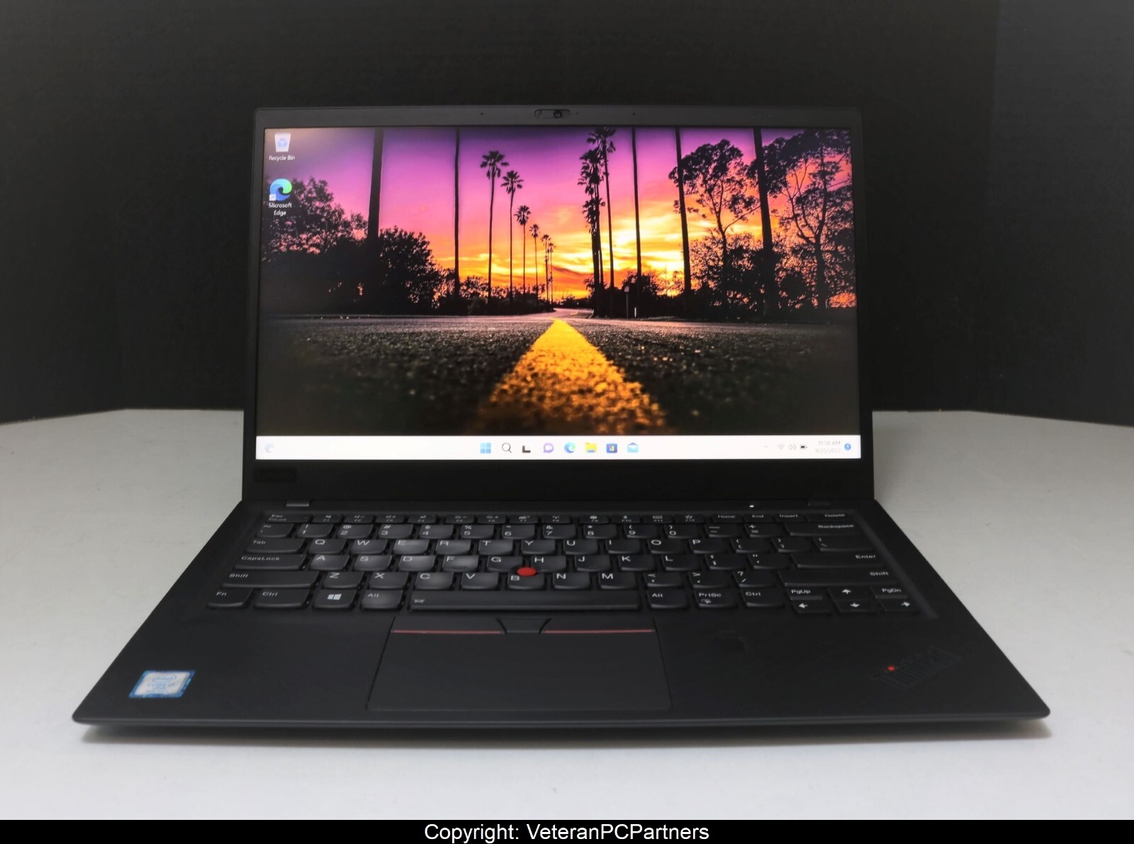 Lenovo ThinkPad X1 Carbon 6th gen TOUCHSCREEN i7 8650U 16GB Rm FHD IPS 512GB SSD Lenovo ThinkPad X1 Carbon 6th gen TOUCHSCREEN i7 8650U 16GB Rm FHD IPS 512GB SSD