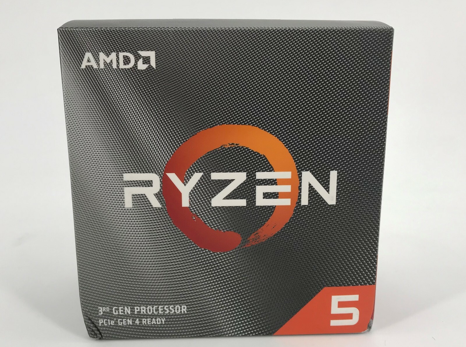 AMD Ryzen 5 3600 Prozessor NEU