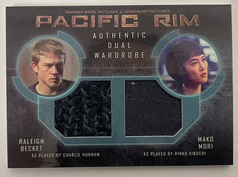 Pacific Rim Raleigh Beckett Mako Mori Charlie Hunnam Rinko Kukuchi Wardrobe DM1