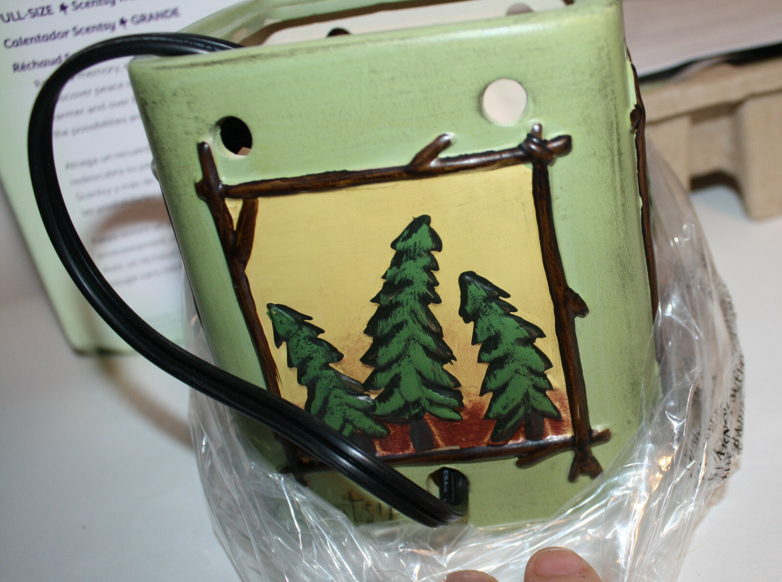 SCENTSY Lodge Full Size Warmer NIB NEW Moose Bear Fish Pine Trees