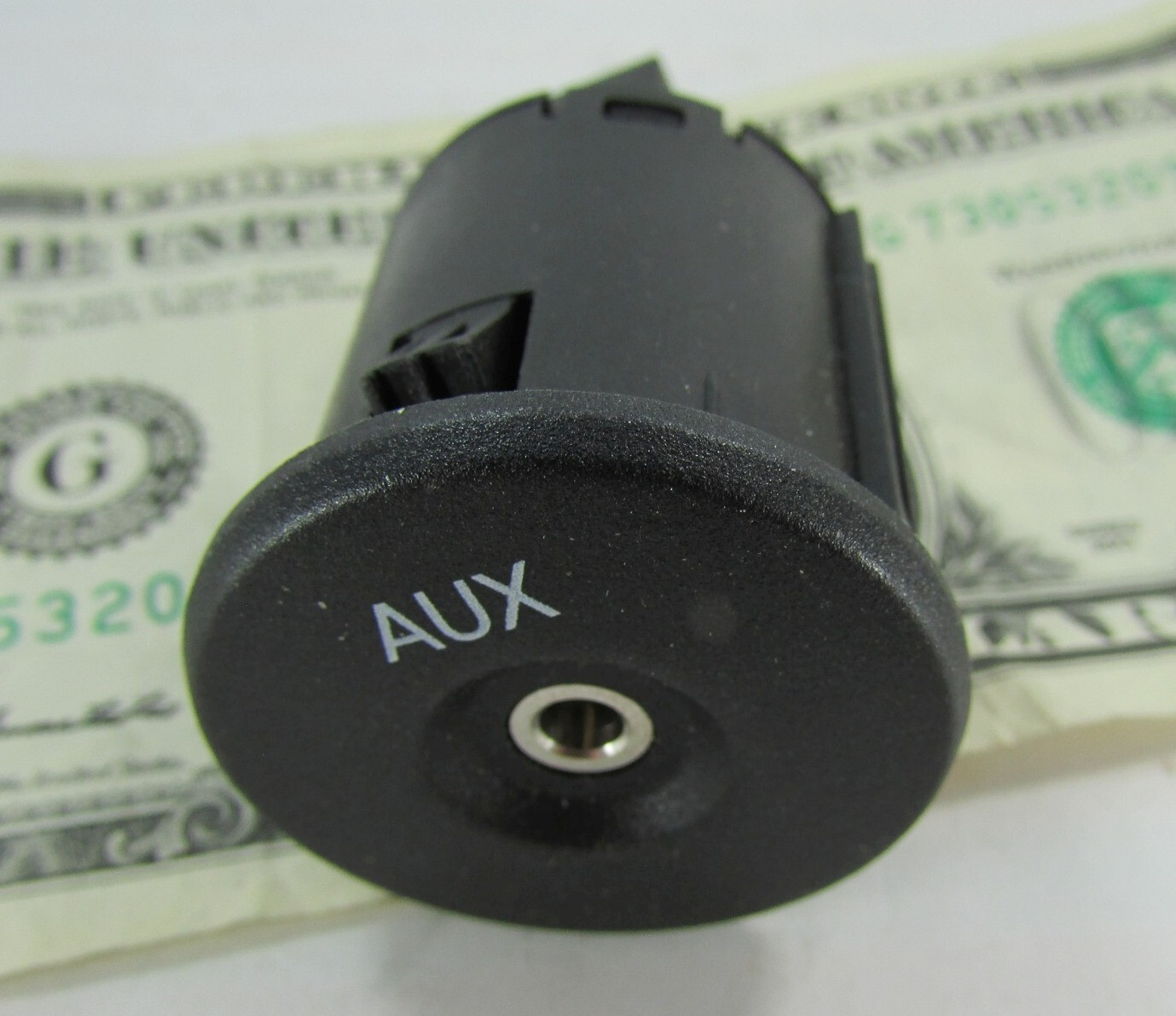 PORTRA400VC120,6個入りバラ2個400VC135-362個 USB PASSTHROUGH Suit SMALL for Toyota Short Dash for Hilux