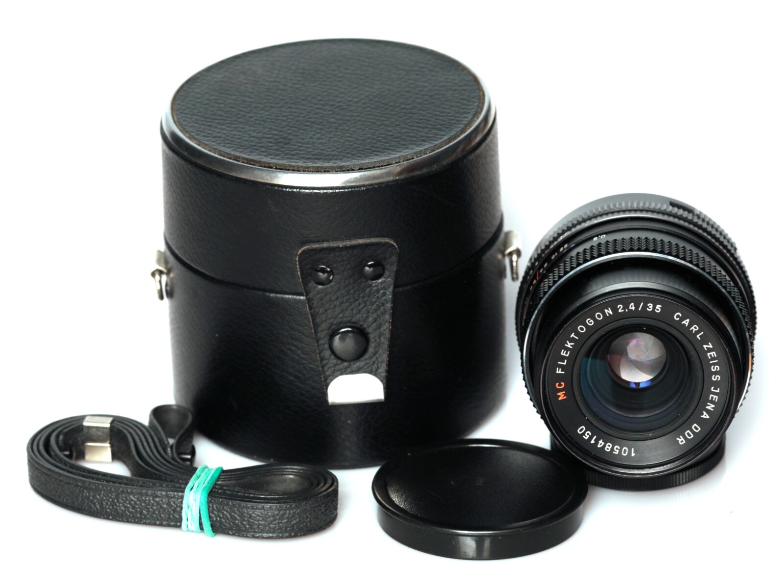 Carl Zeiss Jena MC FLEKTOGON 35mm 2.4 M42 mount EXCELLENT Carl Zeiss Jena MC FLEKTOGON 35mm 2.4 M42 mount EXCELLENT