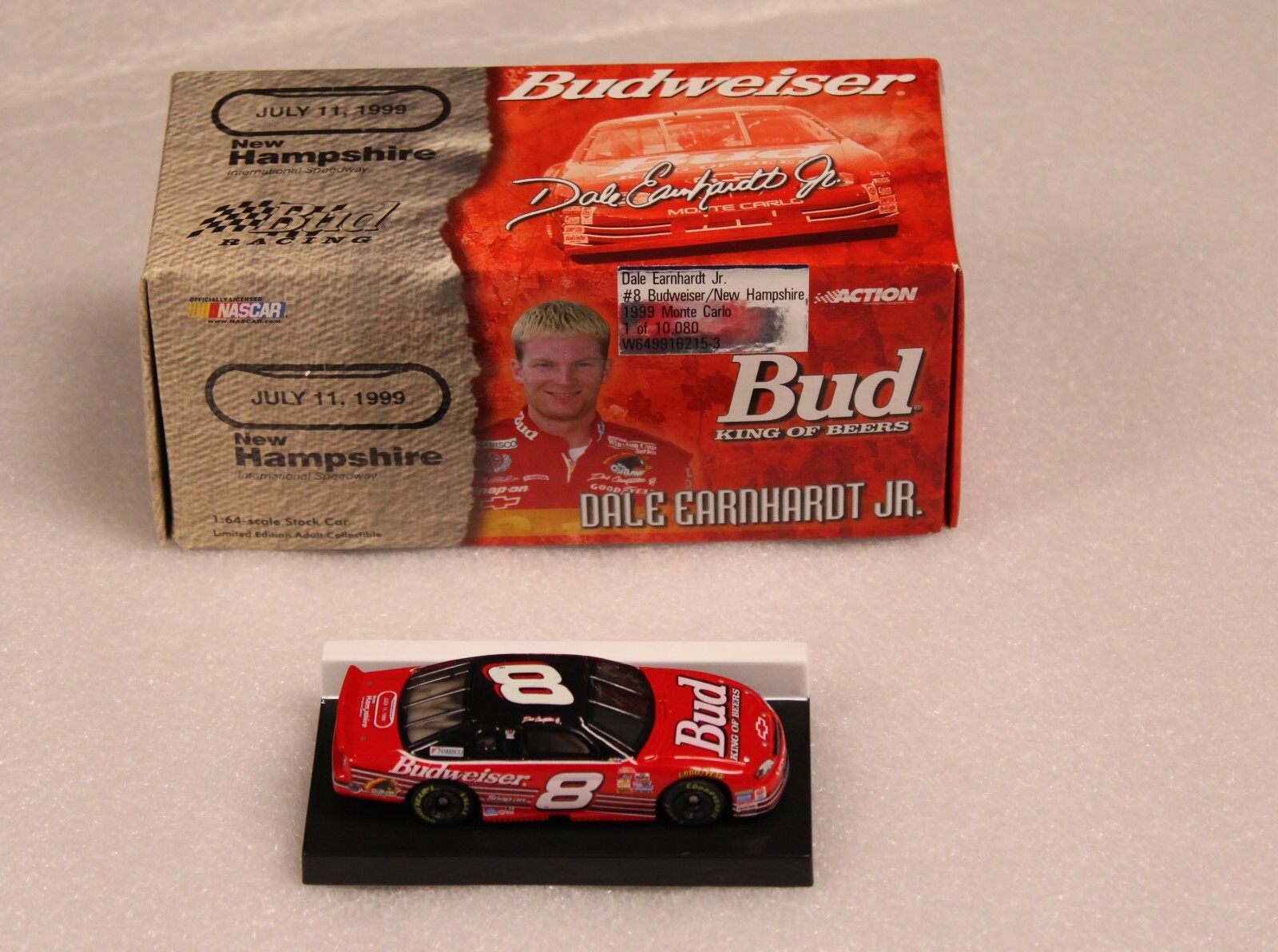 Action 1:64 Dale Earnhardt Jr DEI #8 Budweiser Black Roof