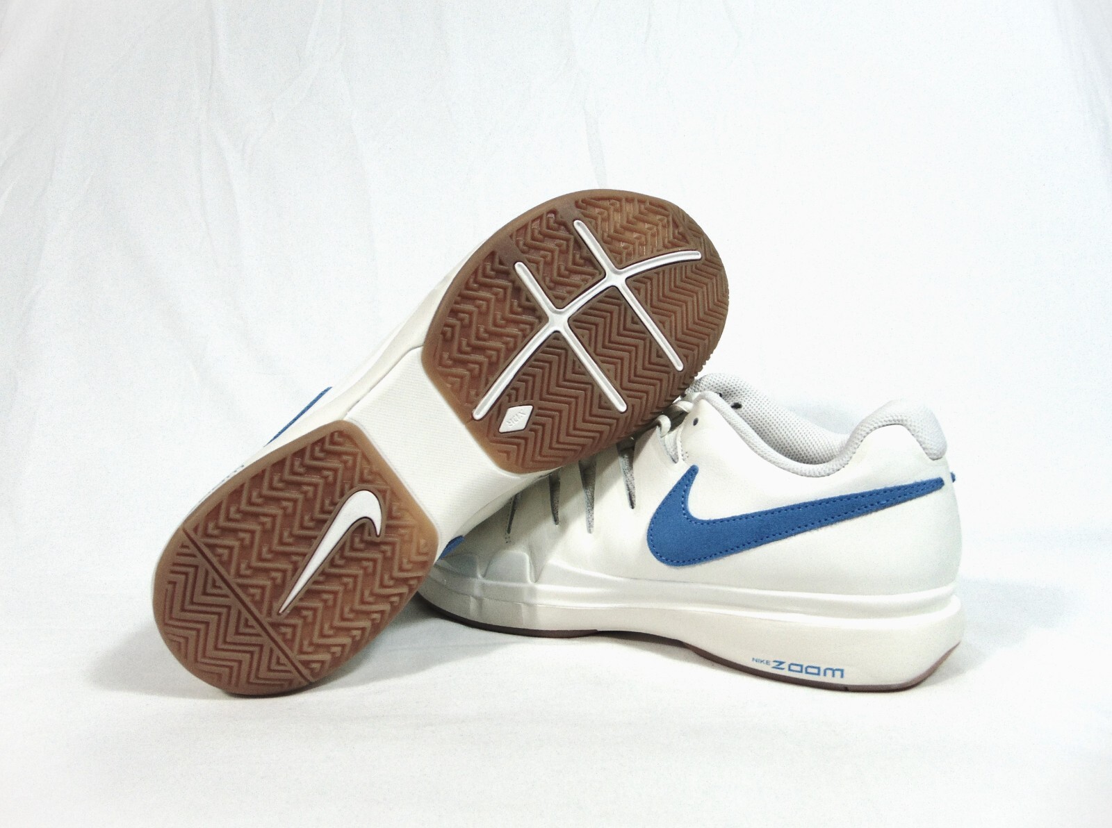 Nike Court Air Zoom Vapor 9.5 Tour Leather Tennis Shoes Sz Nike Court Air Zoom Vapor 9.5 Tour Leather Tennis Shoes Sz