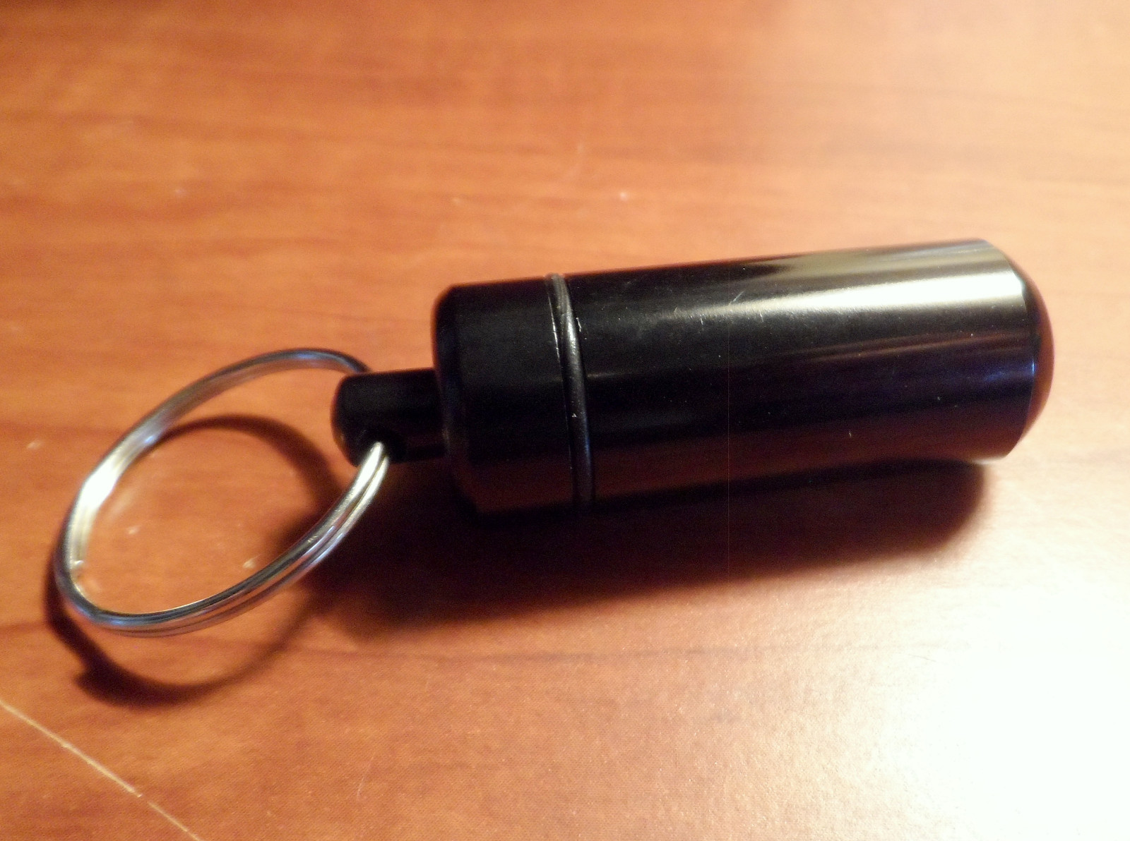 New KEYRING PILL HOLDER Fob Water Proof Hiking Camping Emergency Medication Tool