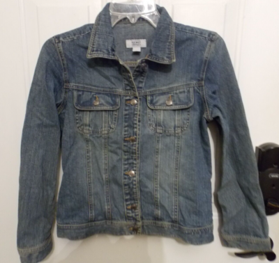 Old Navy Medium Wash Denim Jacket Women s Size Medium Long Sleeve
