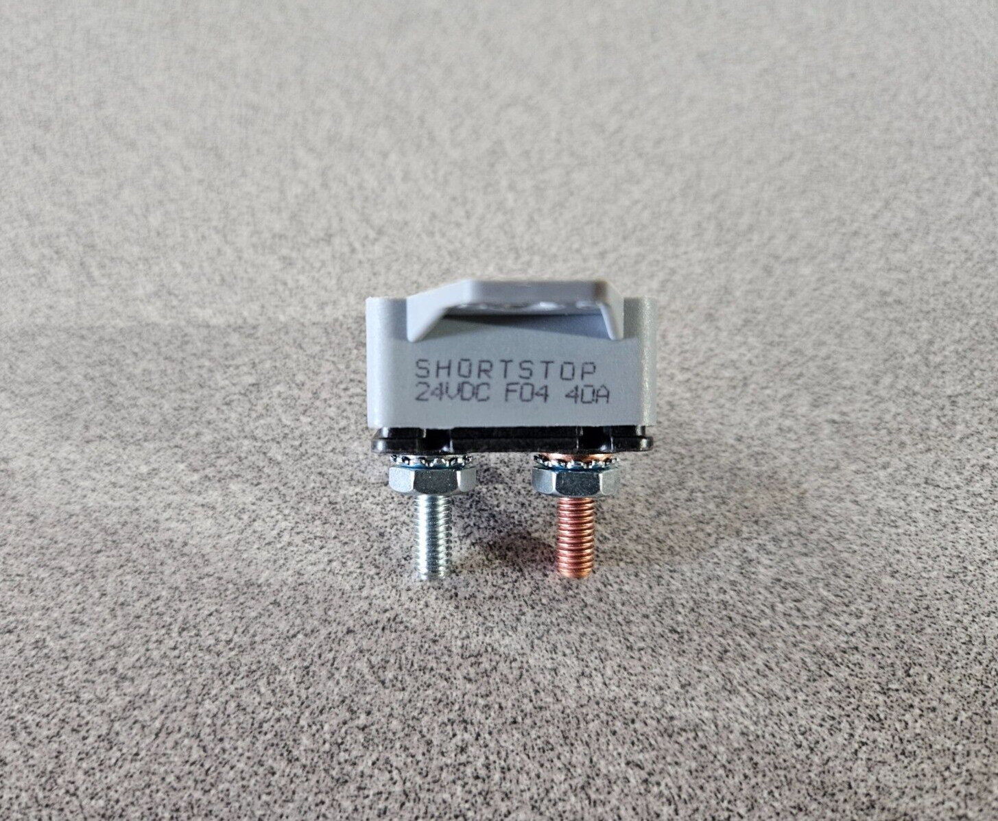 BREAKER OUT 3×2 スプリング 中古美品 丈M 幅L〜XL程度 BREAKER OUT 3×2 スプリング 中古美品 丈M 幅L〜XL程度 - メルカリ