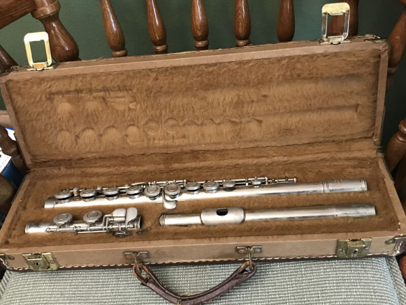 Vintage Yamaha YFL-24N Japan Sliver Plated Flute